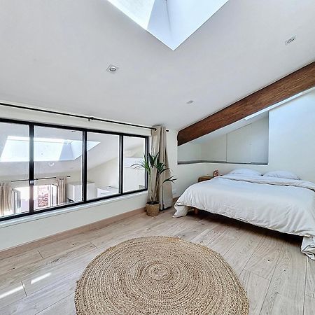 Duplex Vieux Port - Hyper Central & Climatisation - Les Freres De La Loc' マルセイユ エクステリア 写真