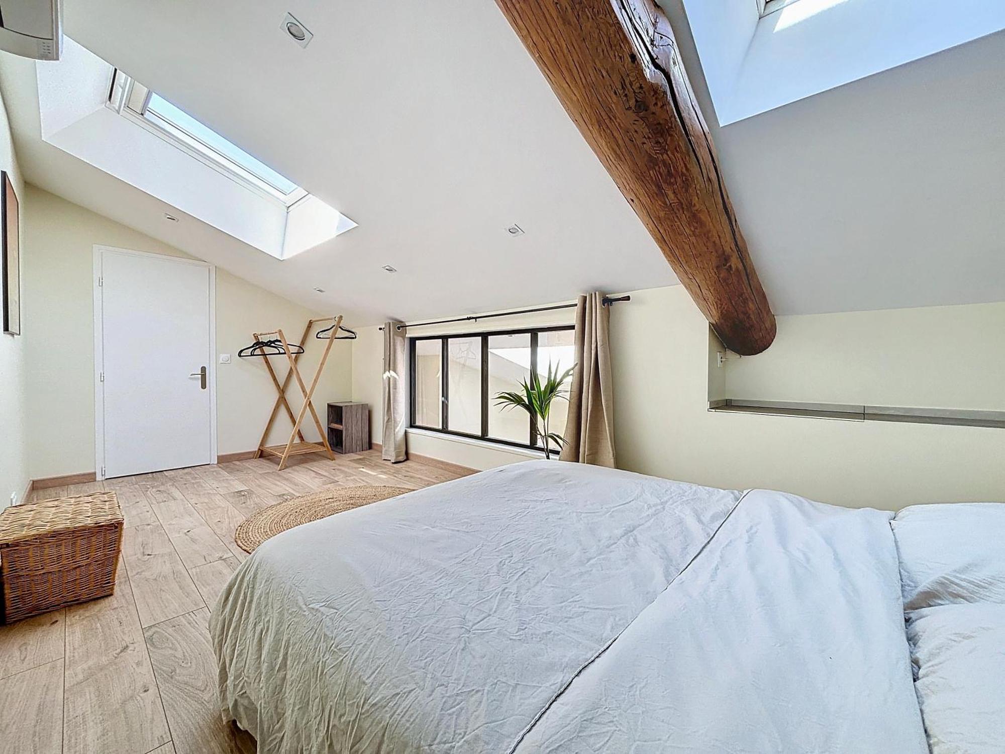 Duplex Vieux Port - Hyper Central & Climatisation - Les Freres De La Loc' マルセイユ エクステリア 写真